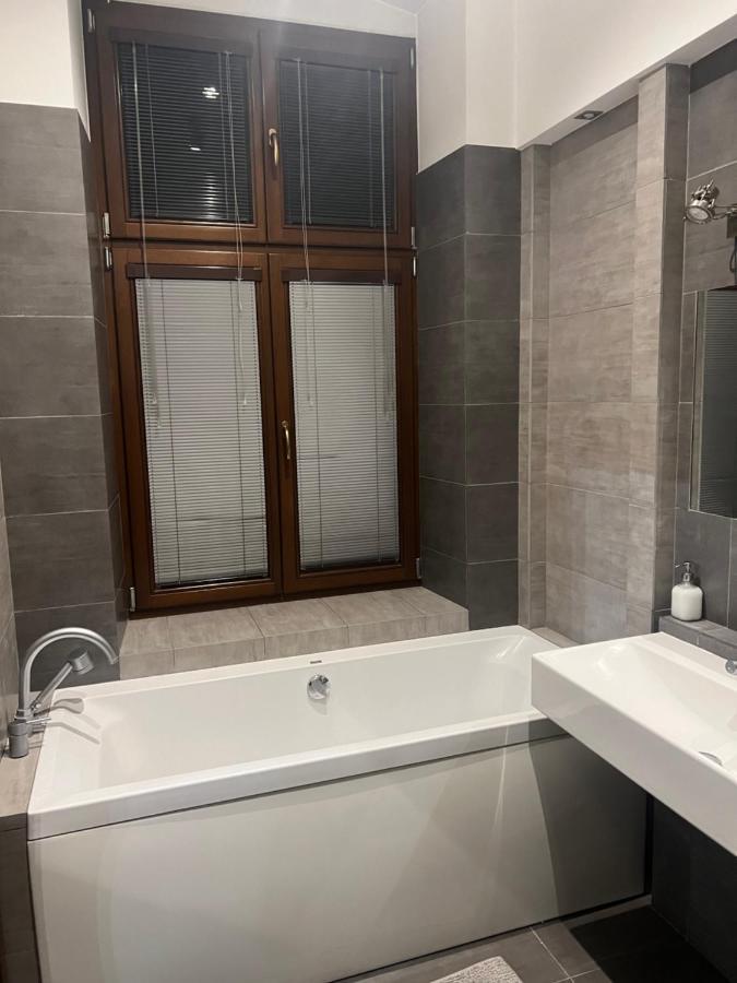 Nowoczesny 100M2 Apartament W Centrum Łódź Eksteriør bilde